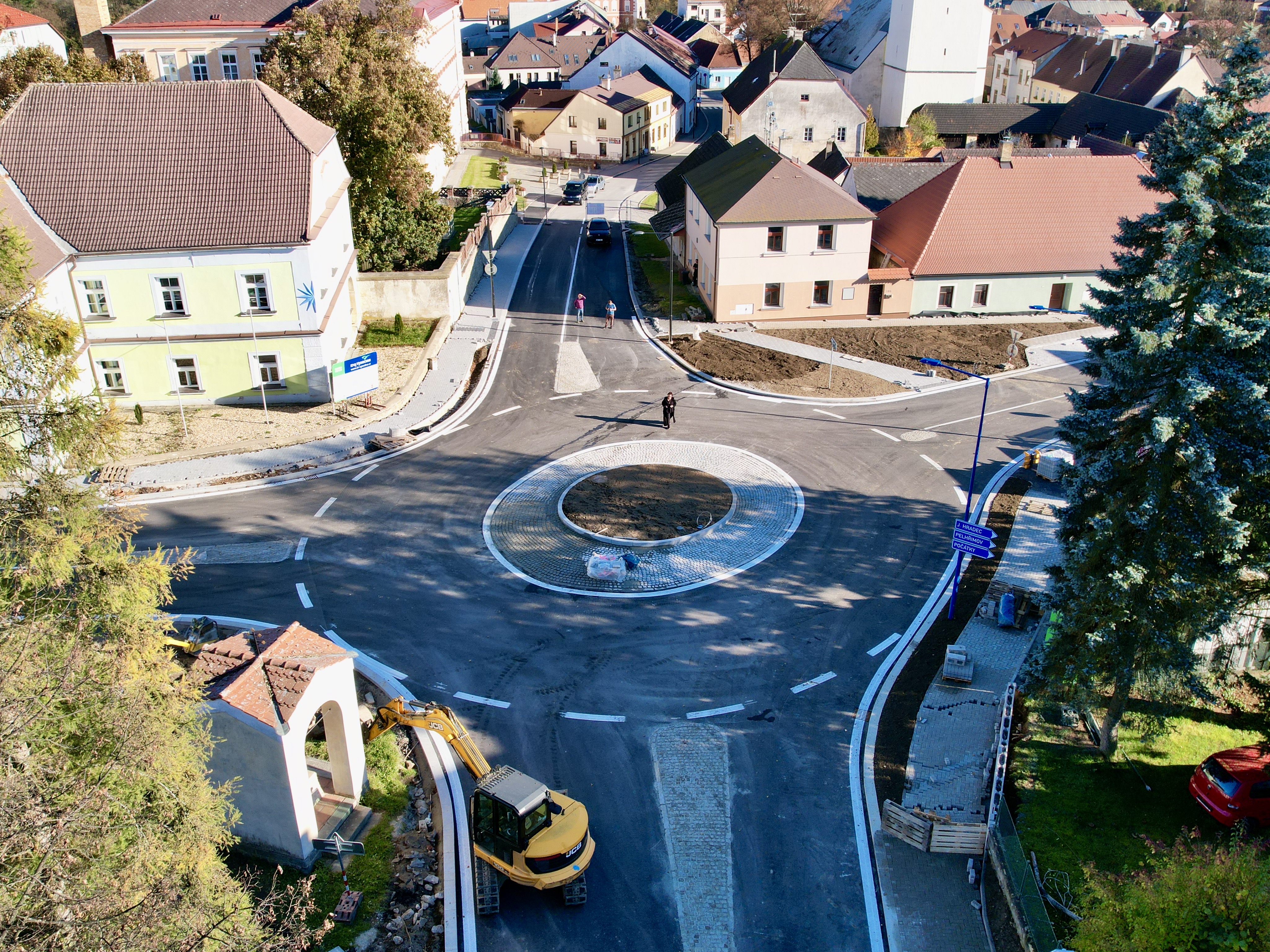 Kamenice nad Lipou – rekonstrukce ul. Družstevní - Stavby silnic a mostů