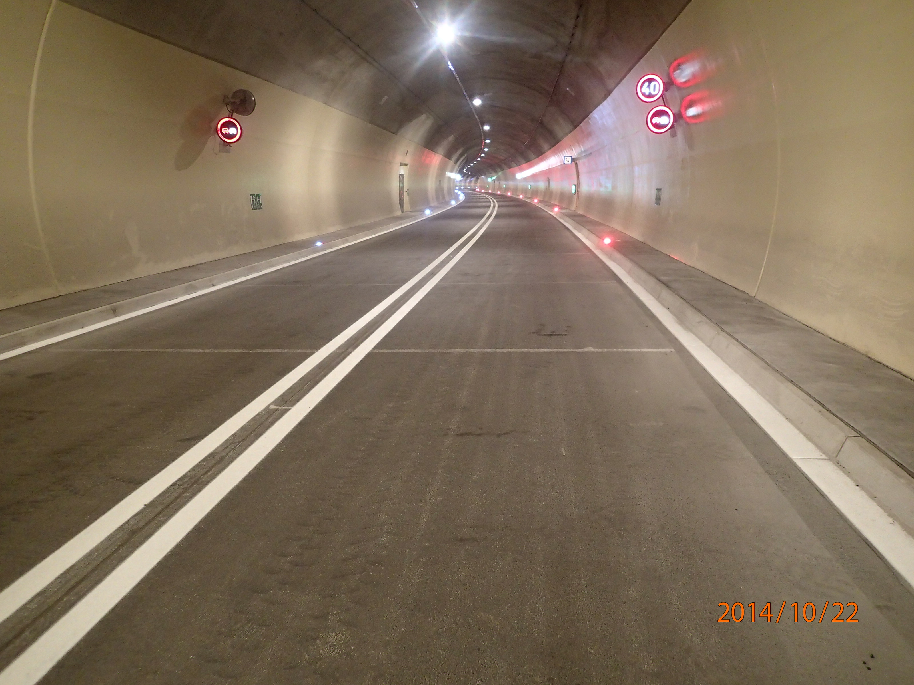 S10 Tunnel Neumarkt - Stavby tunelů