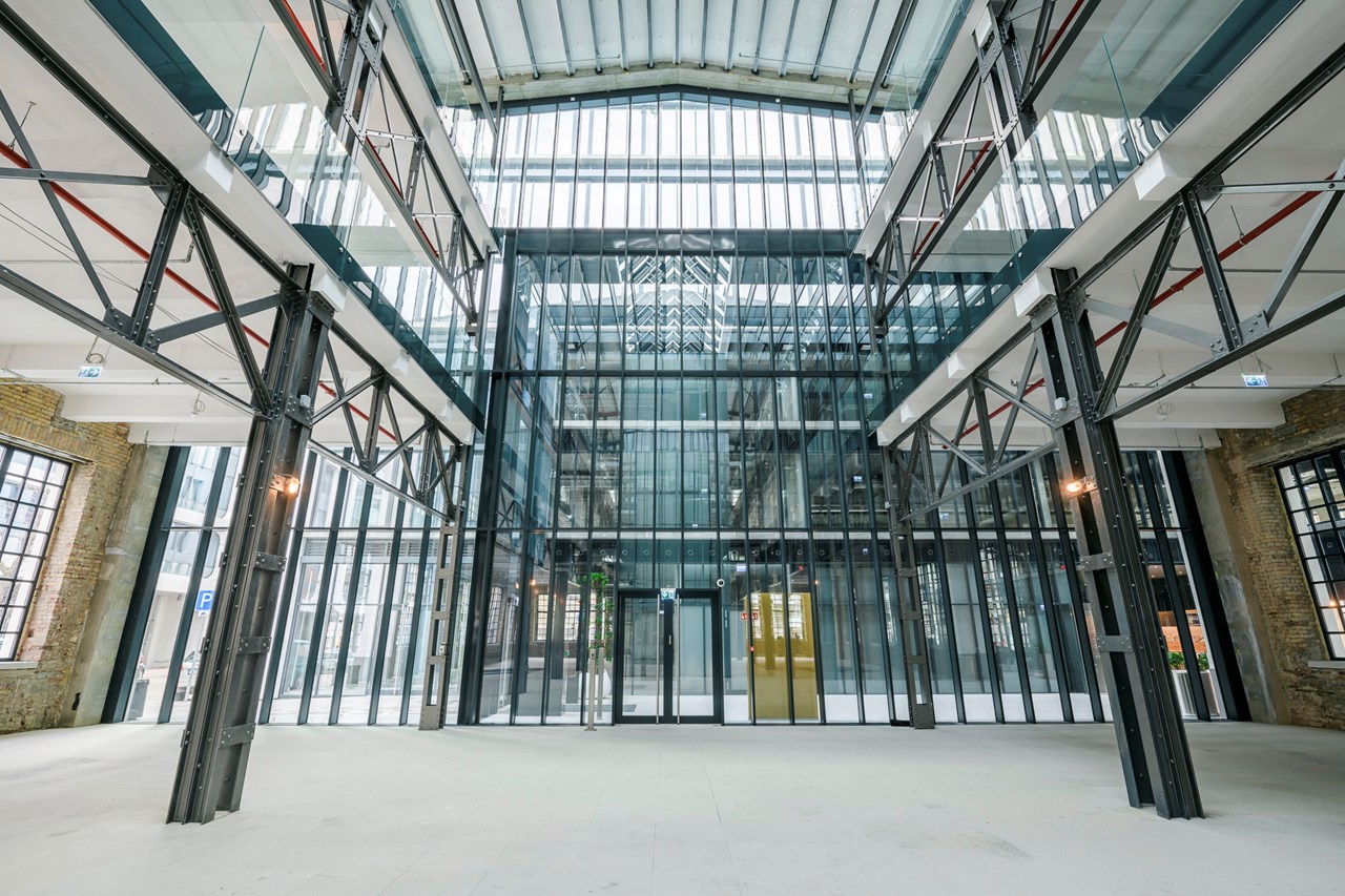 Irodaház, GTC White House, Budapest - Pozemní stavby Irodaház, GTC White House, Budapest - Pozemní stavby