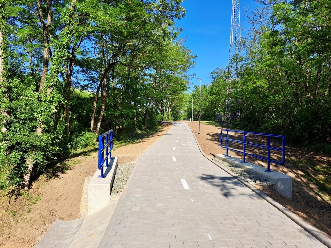 Cyklostezka a podchod pod silnicí, Rohatec - Stavby silnic a mostů Cyklostezka a podchod pod silnicí, Rohatec - Stavby silnic a mostů