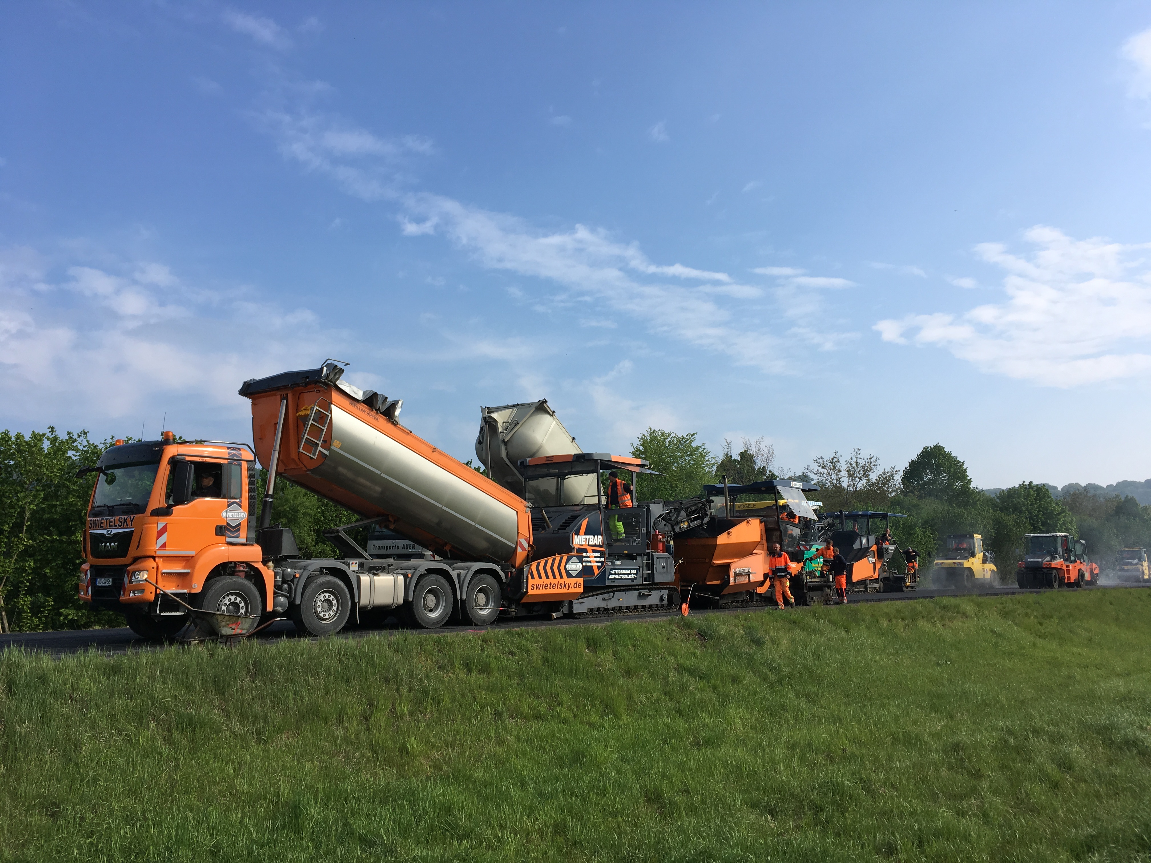 Inst. B588 zw. Neuötting u. Brandmühle - St. Bauamt Traunstein - Stavby silnic a mostů