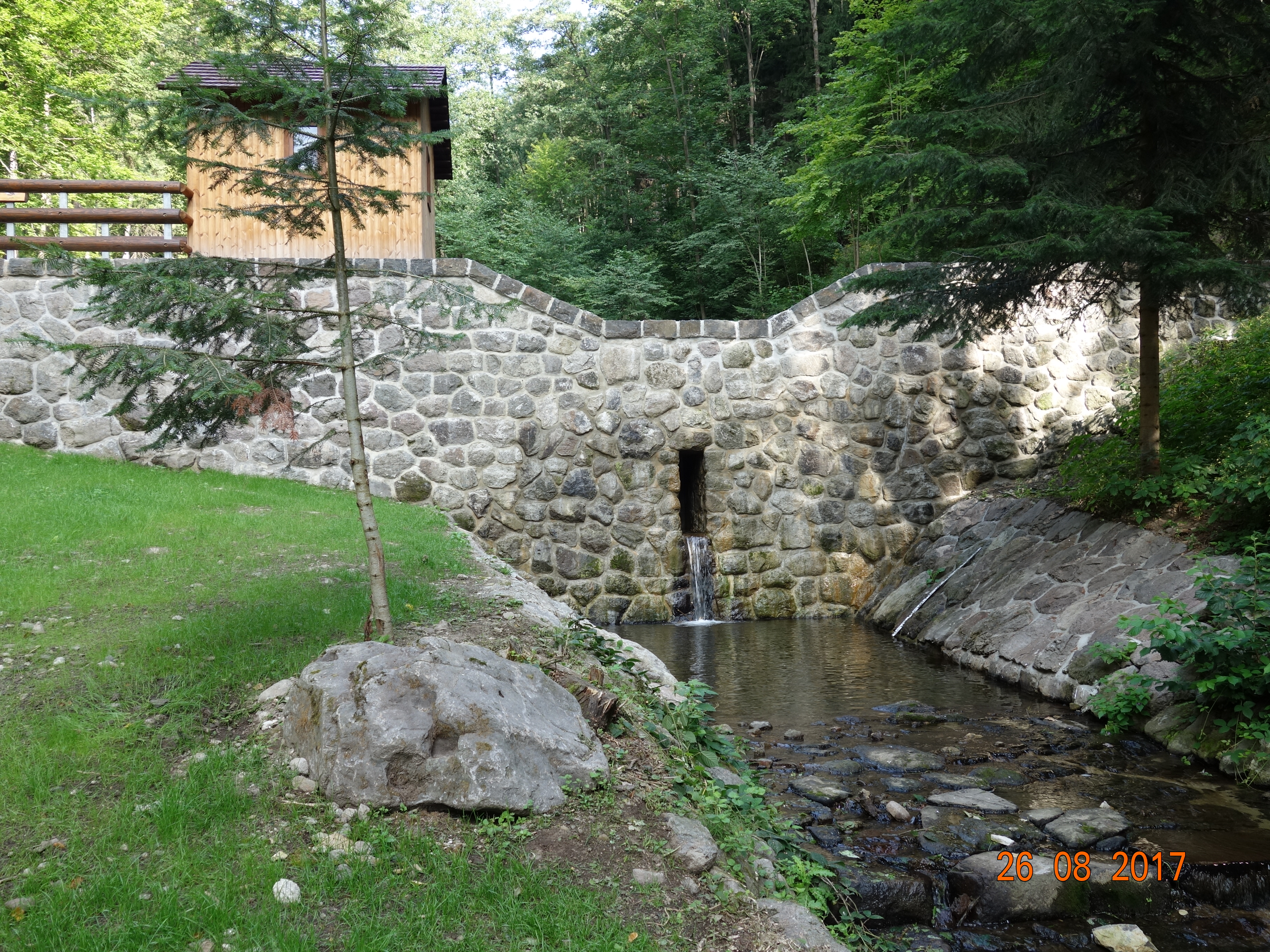 Protipovodňové opatrenia - rekonštrukcia prehrádzok v Krahuľskej doline - Inženýrské stavby