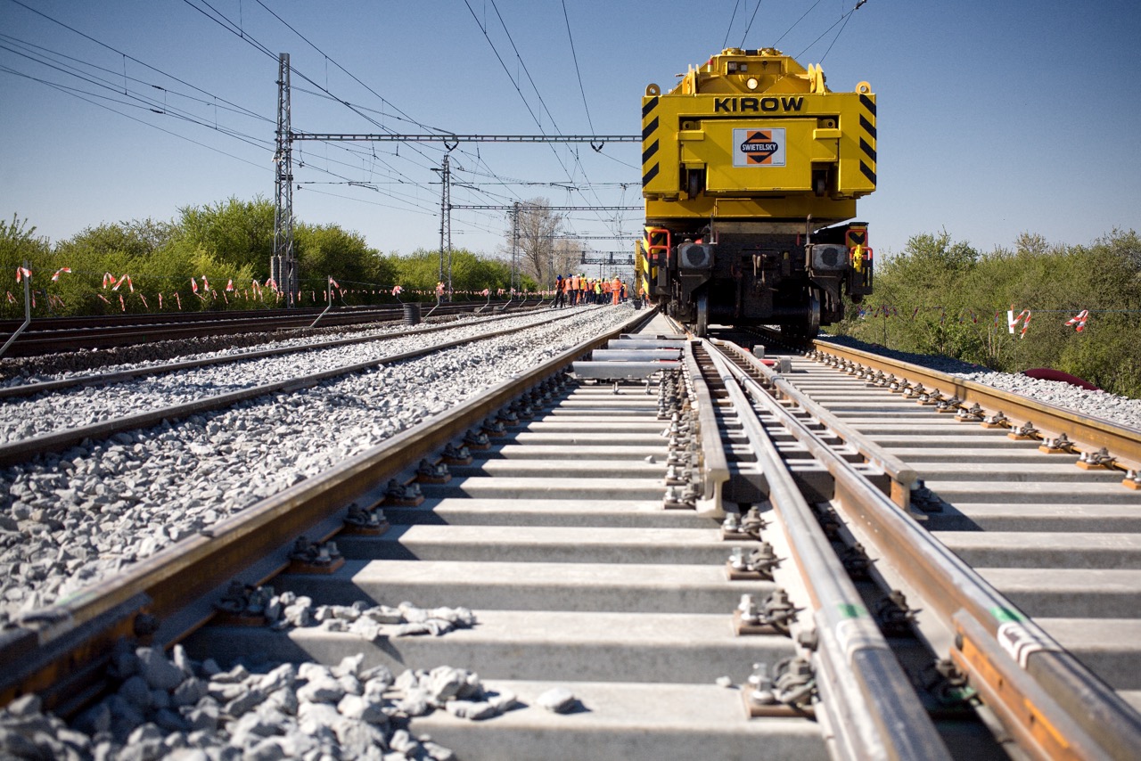 Zvýšení rychlosti v železniční stanici Prosenice - Železniční stavby