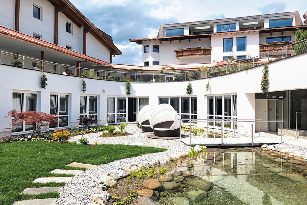 Hotelgebäude, Thiersee - Pozemní stavby Hotelgebäude, Thiersee - Pozemní stavby