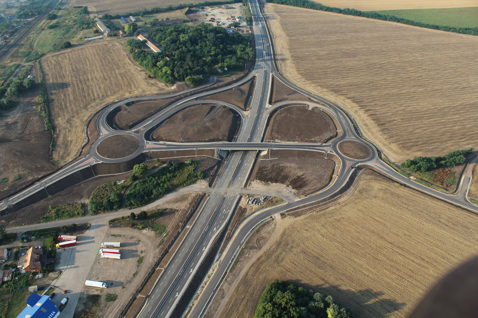 21.sz. főút négynyomúsítása  - Stavby silnic a mostů