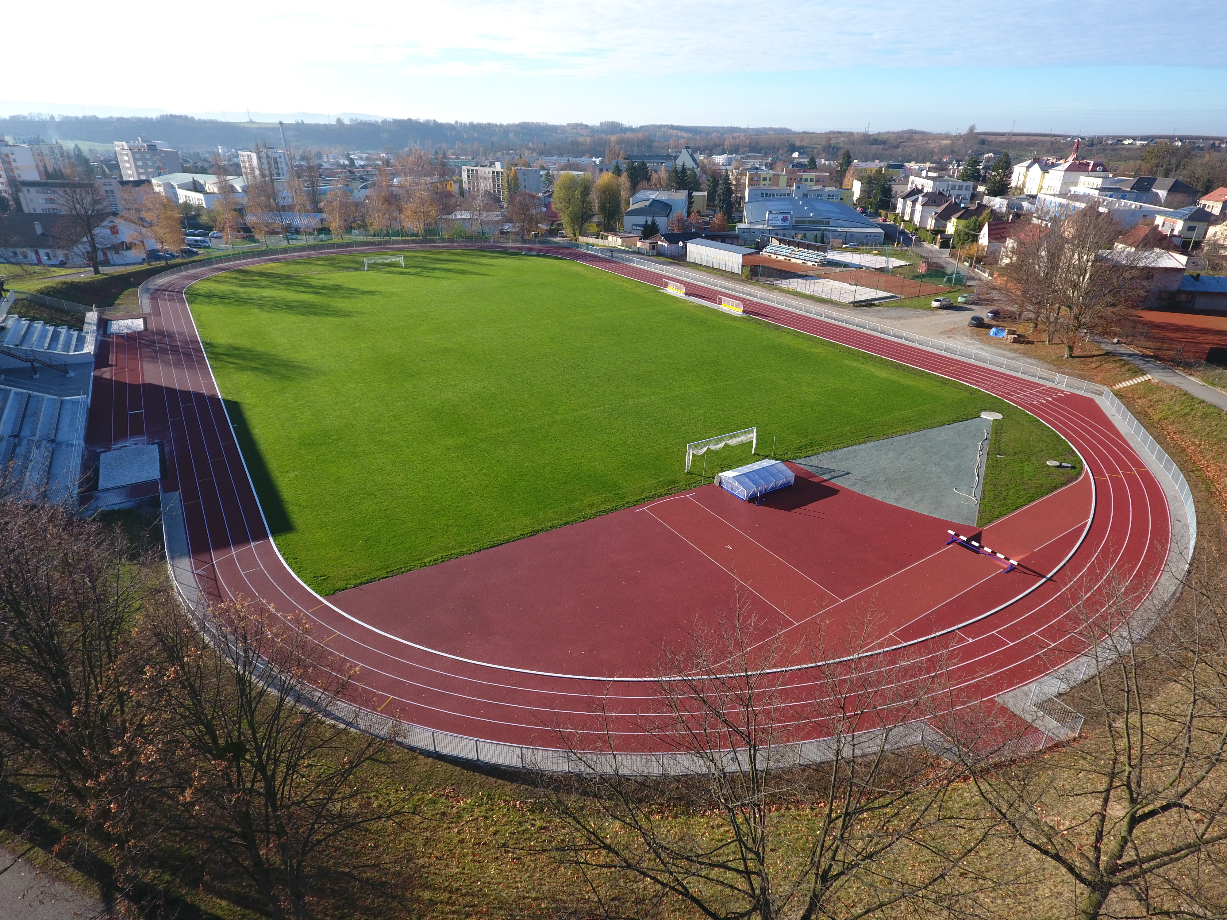 Rychnov nad Kněžnou – rekonstrukce atletických hřišť - Speciální obory činností