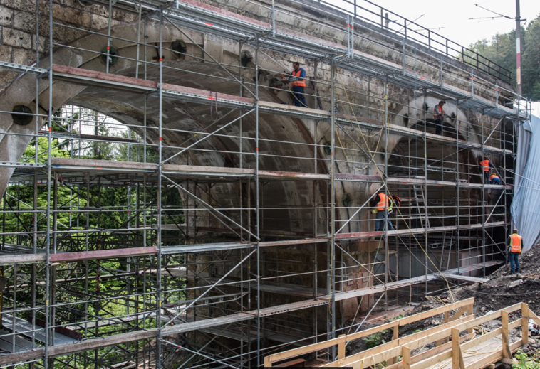 Sanierung Kartnerkogelviadukt Semmering - Železniční stavby