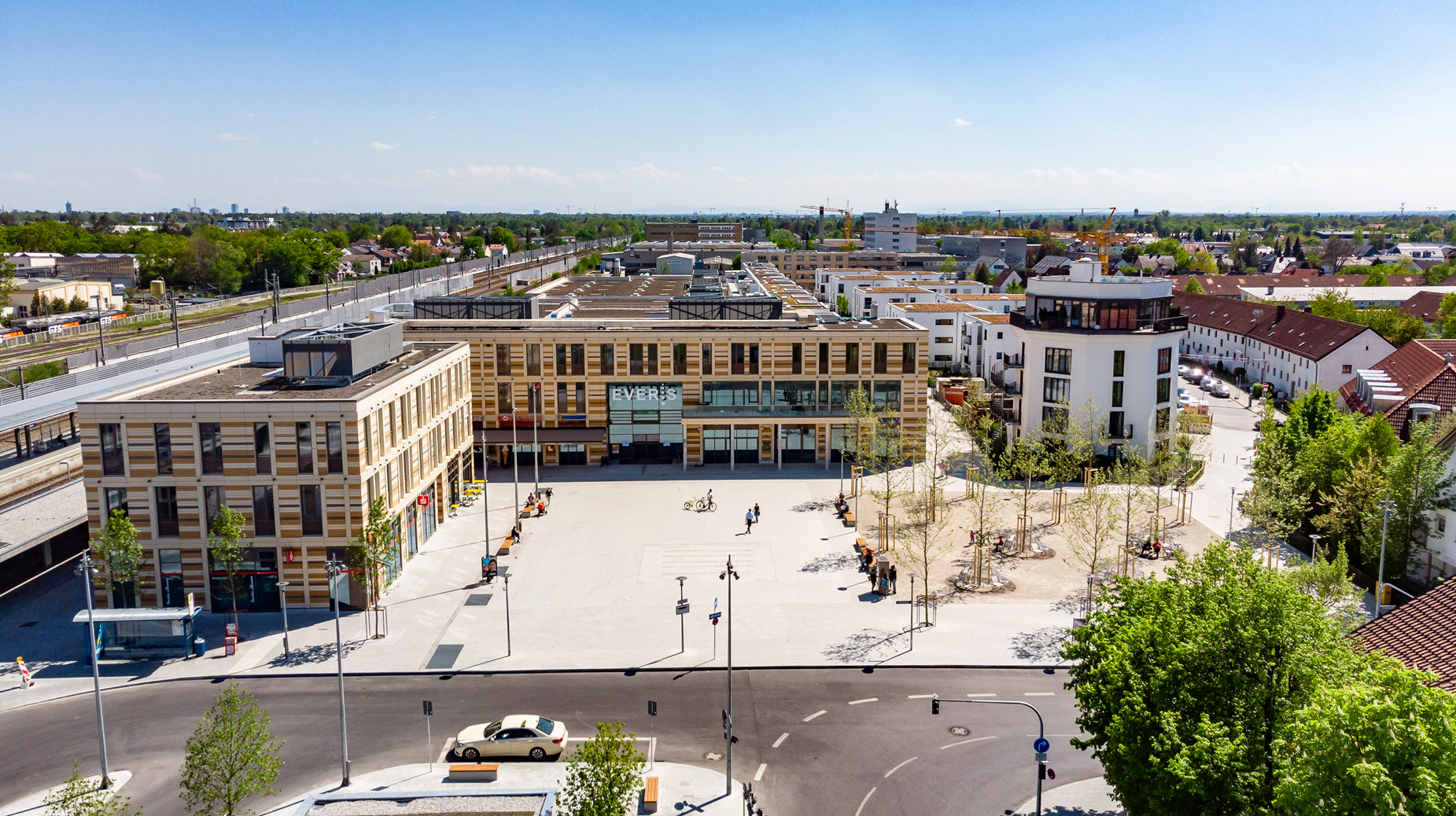 Einkaufszentrum Oertelplatz, München-Allach - Pozemní stavby