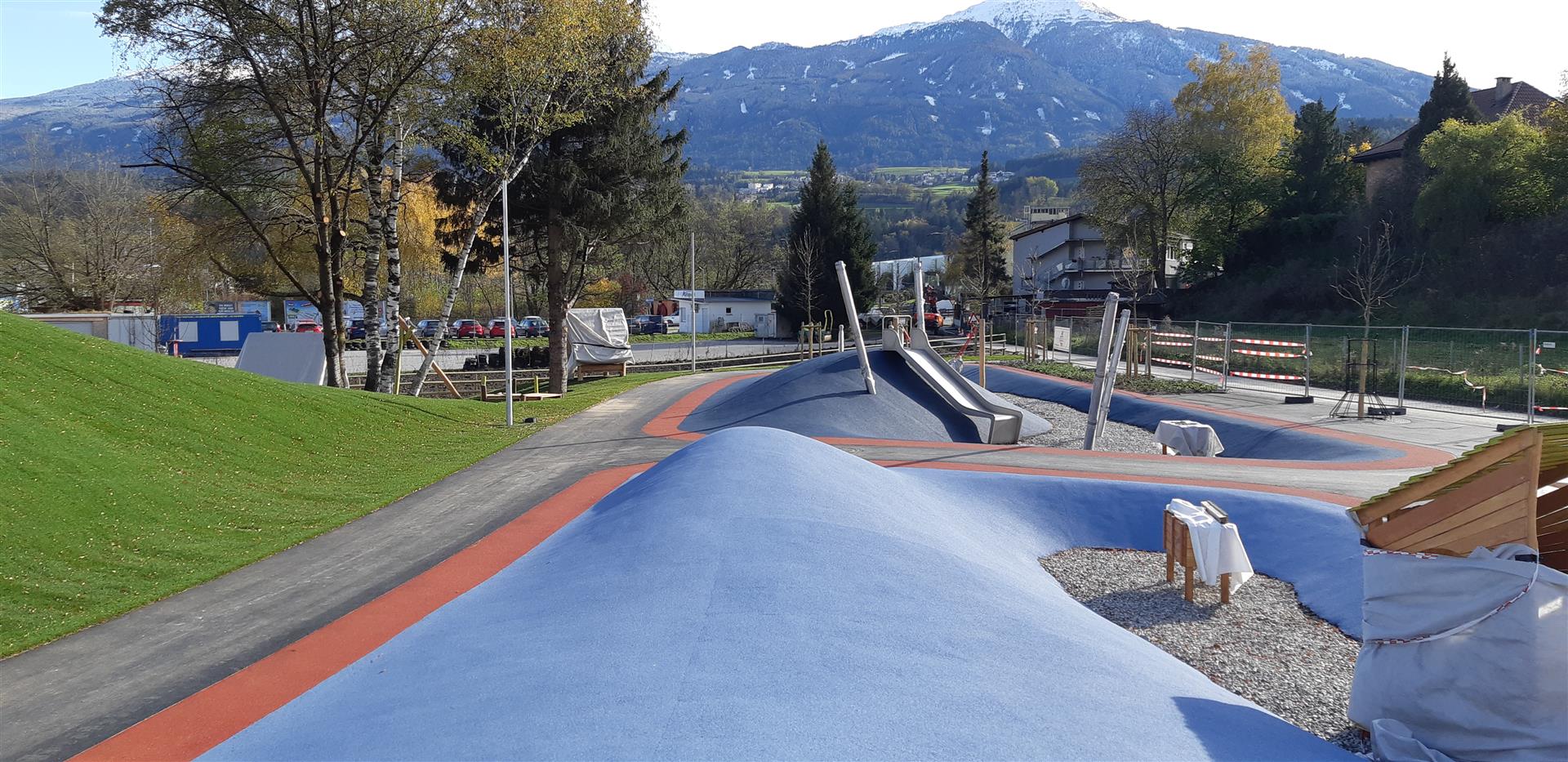 Park im Pradl Neugestaltung Grünzeug - Speciální obory činností