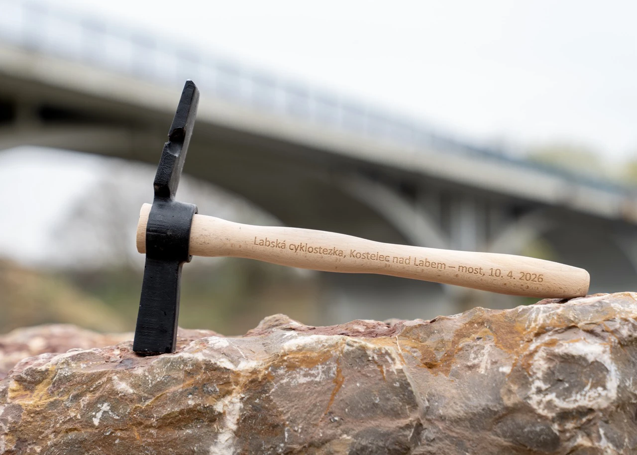 Labska Cyklostezka 04