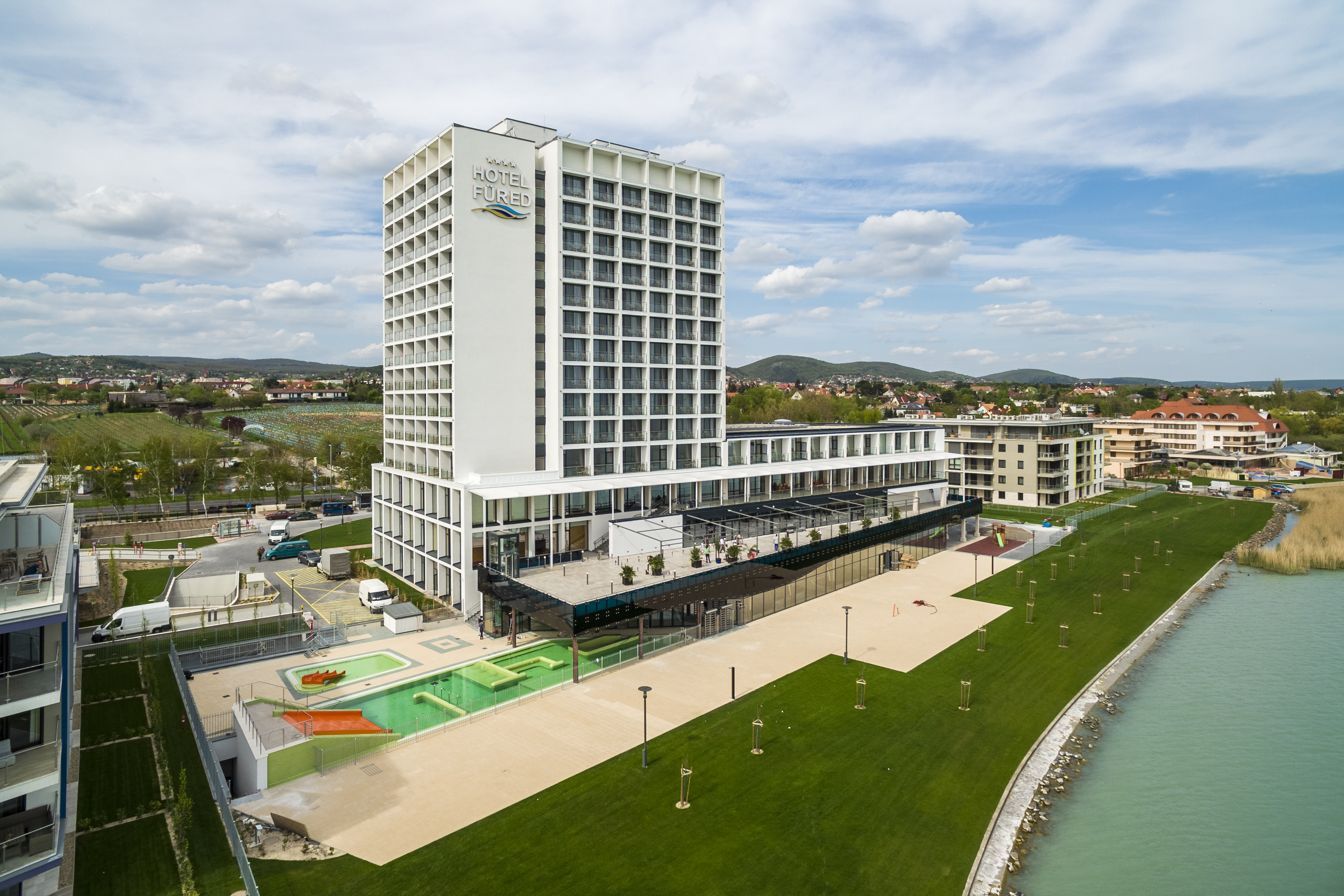 Hotel Füred - Pozemní stavby