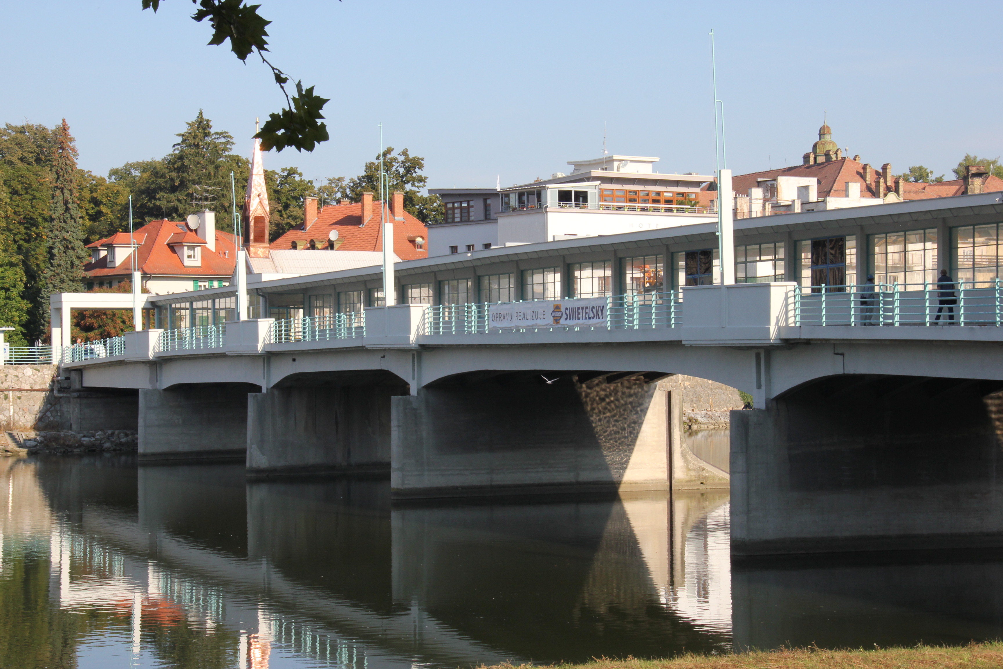 Rekonštrukcia Kolonádového mosta v Piešťanoch - Stavby silnic a mostů