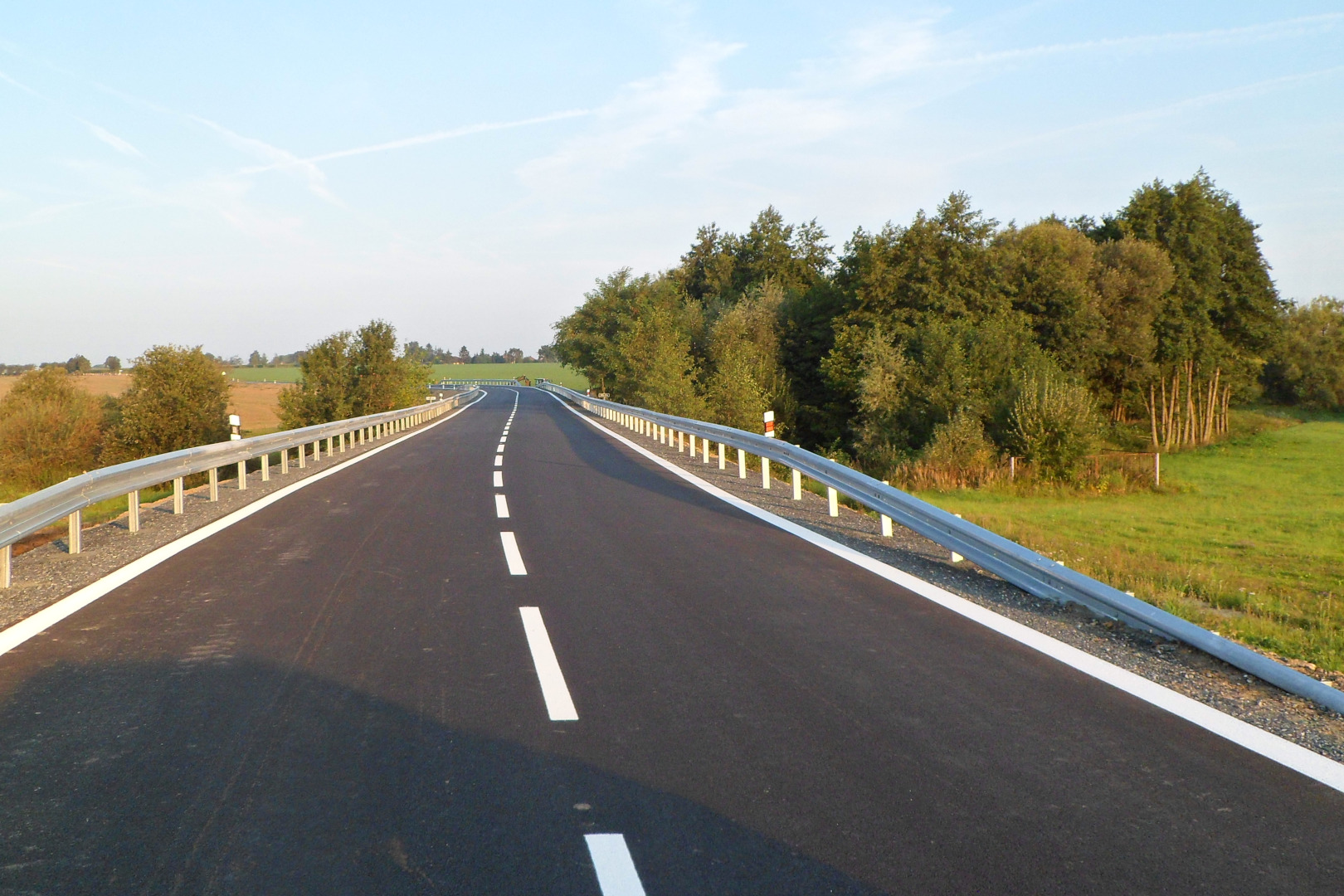 II/335 Uhlířské Janovice - Staňkovice, rekonstrukce silnice - Stavby silnic a mostů