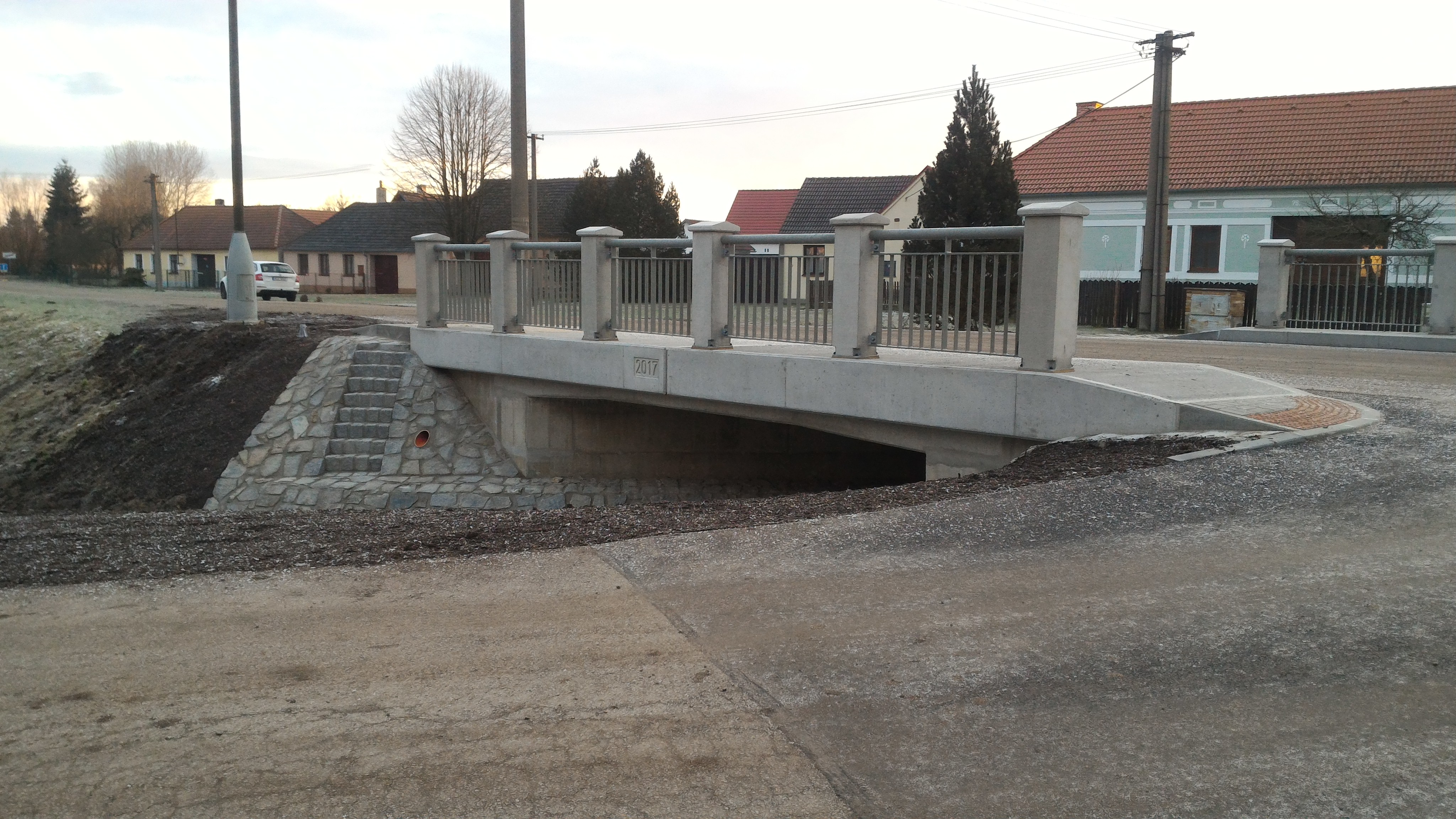 Mažice – rekonstrukce mostů na území obce - Stavby silnic a mostů
