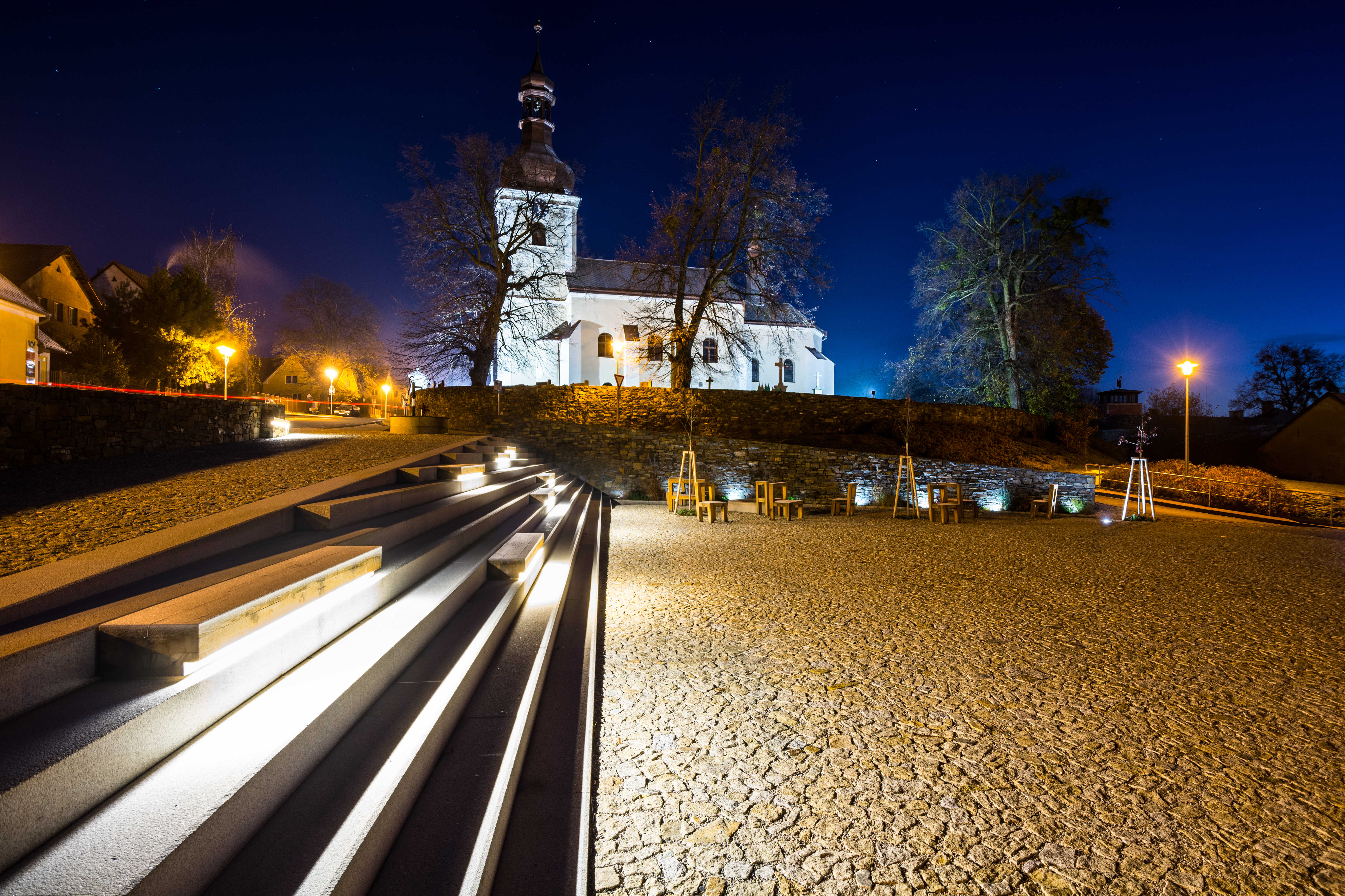 Velká Polom – revitalizace návsi - Stavby silnic a mostů