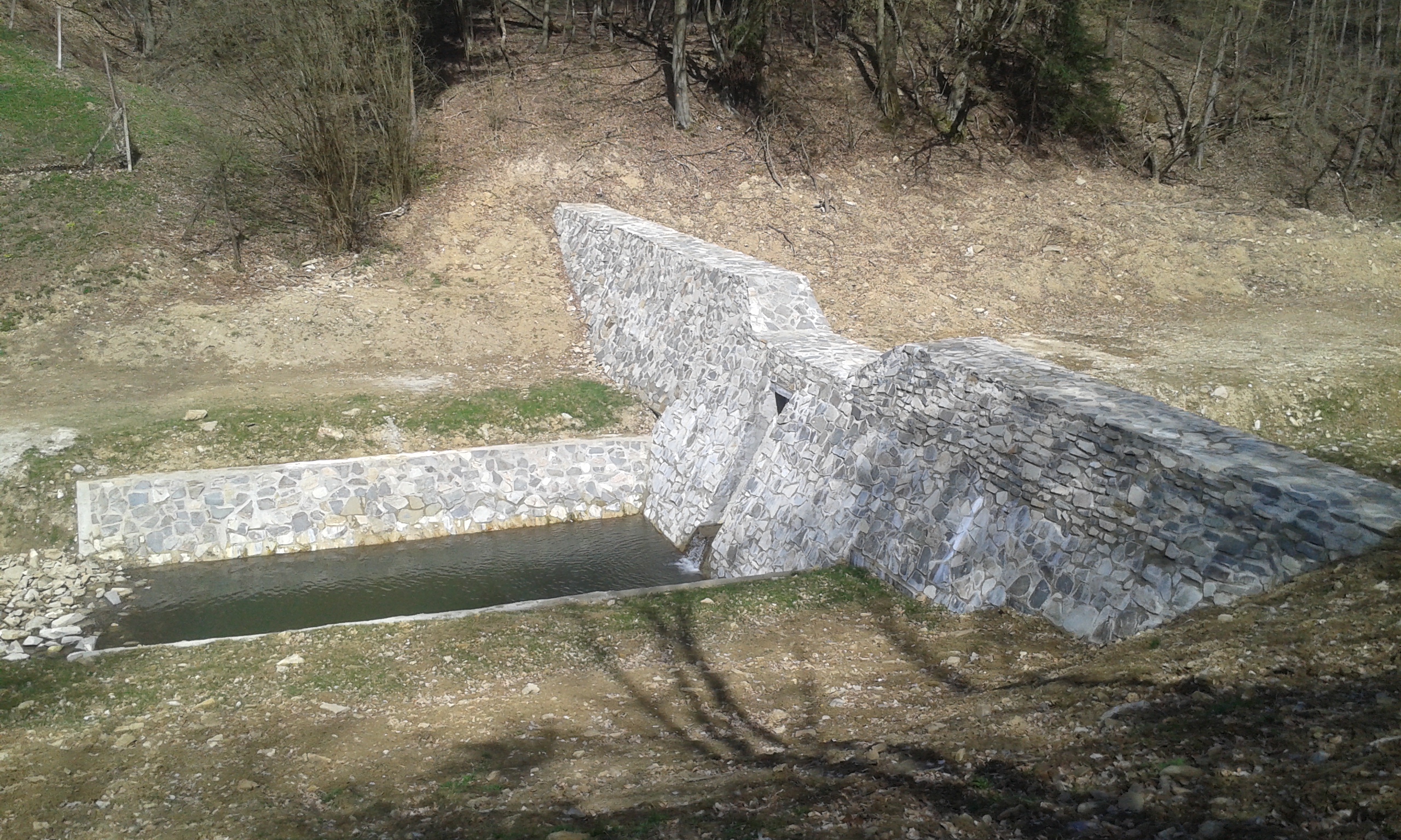 Žitná – Radiša, Rakovec, prehrádzka a stabilizácia koryta - Inženýrské stavby