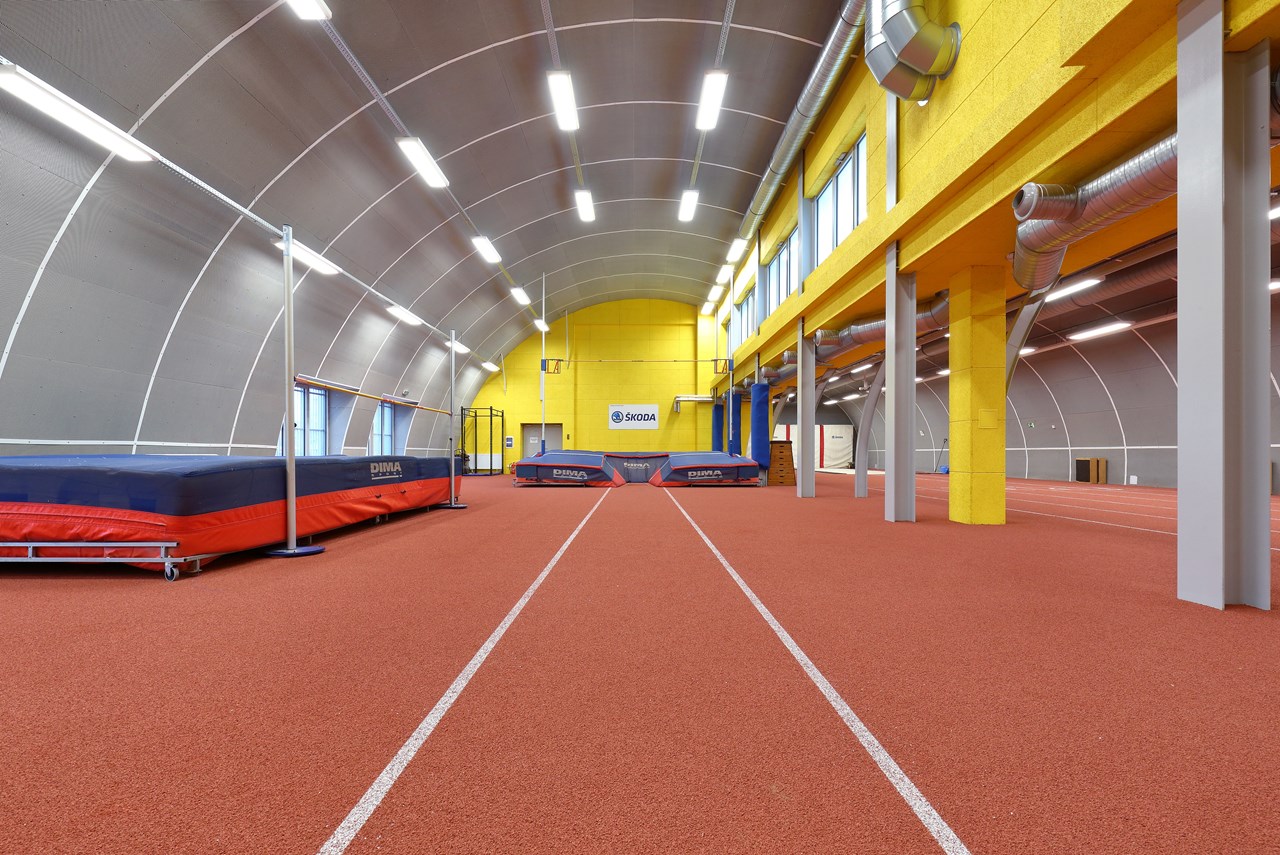 Rozšíření rozcvičovny na atletickém stadionu v Plzni - Pozemní stavby Rozšíření rozcvičovny na atletickém stadionu v Plzni - Pozemní stavby
