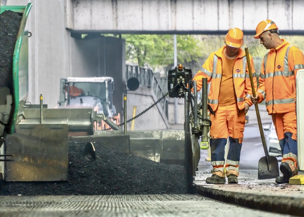 Rekonstrukce vozovky ve Zlíchovském tunelu, Praha - Stavby silnic a mostů