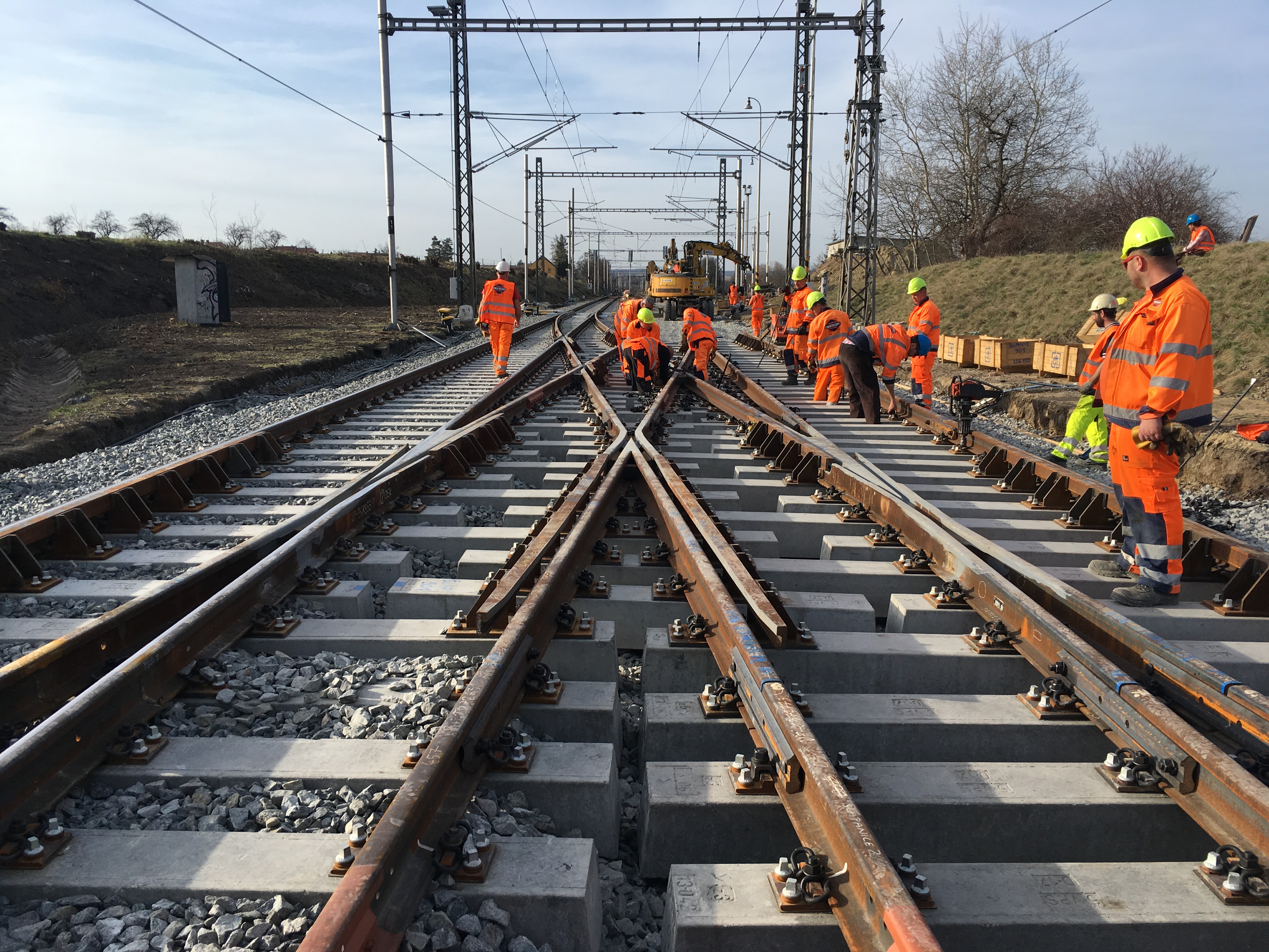 Zvýšení traťové rychlosti v úseku Brno-Slatina – Blažovice  - Železniční stavby
