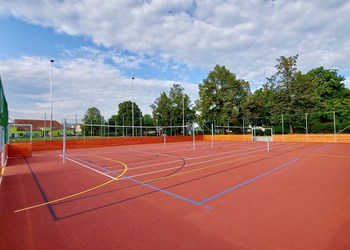 Rekonstrukce sportovního areálu základní školy v Horažďovicích - CZ
