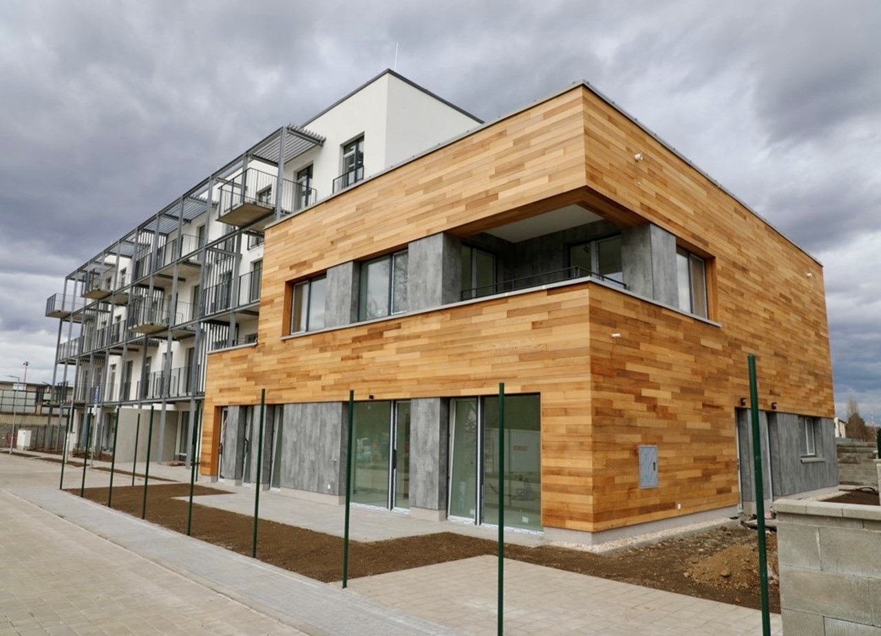 Přestavba administrativní budovy na bytový dům, Čelákovice - Pozemní stavby Přestavba administrativní budovy na bytový dům, Čelákovice - Pozemní stavby