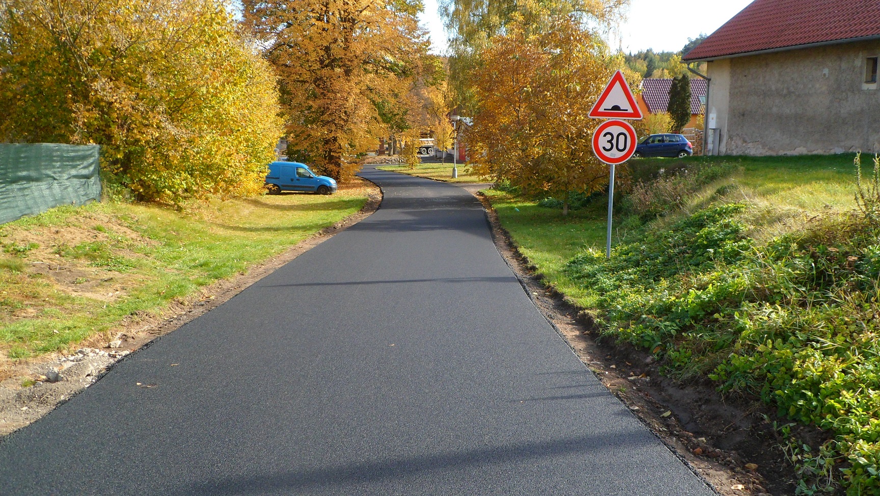 Jevany – rekonstrukce místních komunikací          - Stavby silnic a mostů
