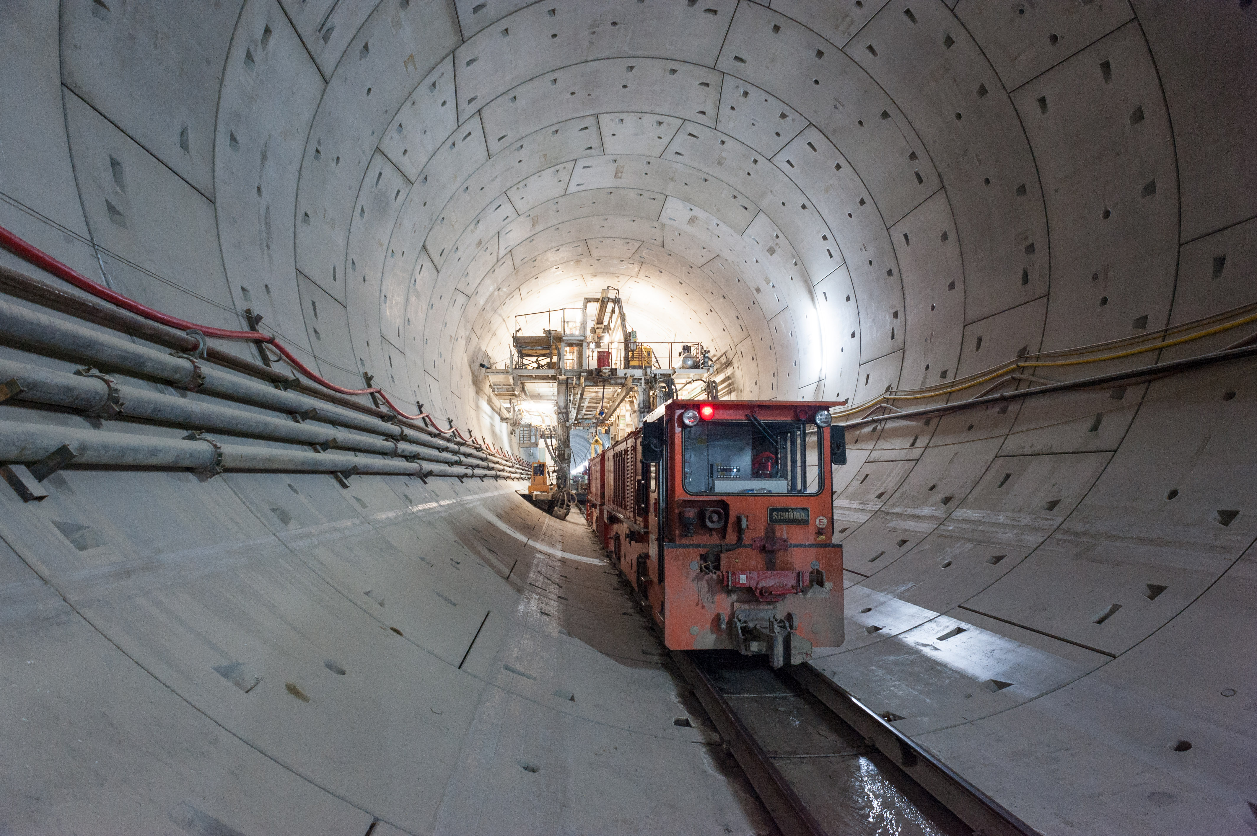Tunnel Albaufstieg - Stavby tunelů
