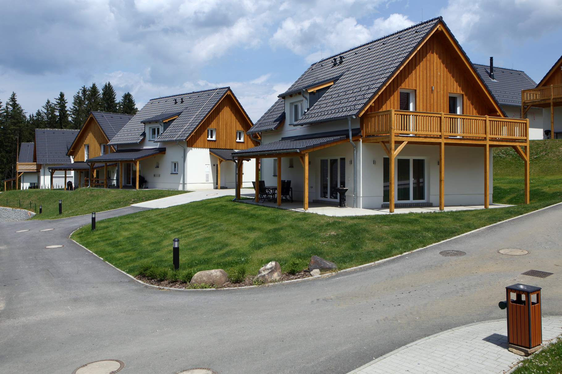 Černá v Pošumaví – Lakeside Village, Lipno - Pozemní stavby