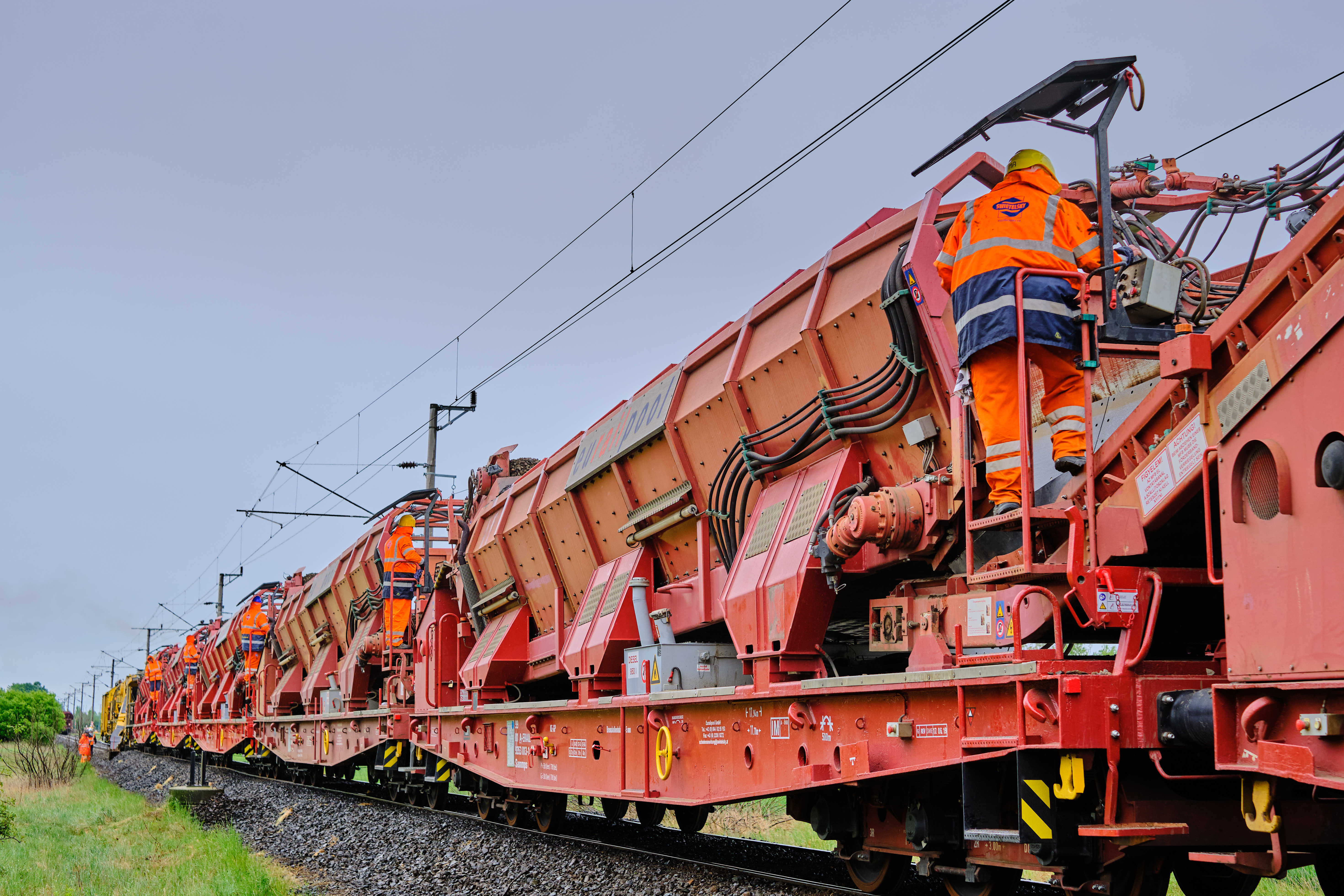 "Crossborder Rail" Fertőszentmiklós-országhatár vasútvonal korszerűsítése - Železniční stavby