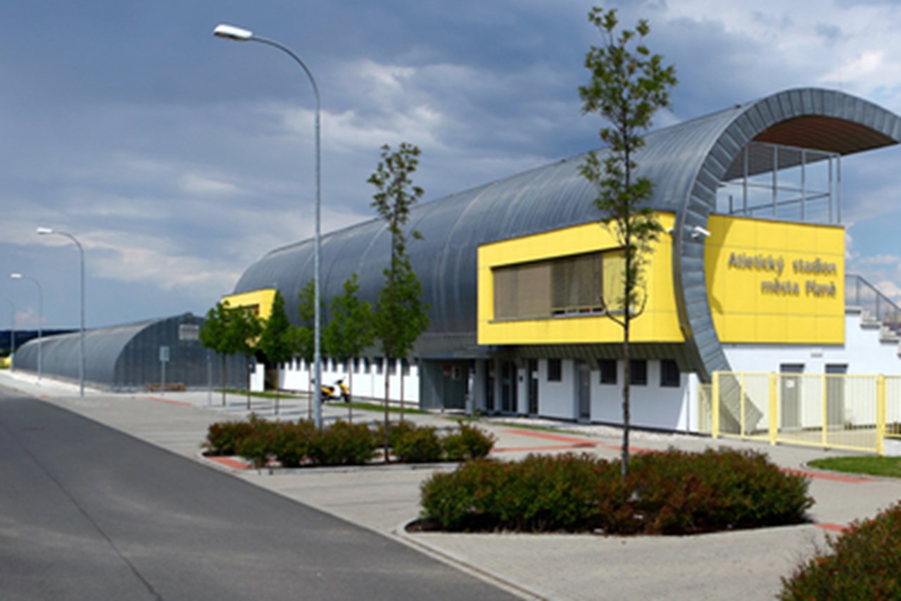 V PLZNI VYROSTE NOVÁ ROZCVIČOVACÍ HALA 3 V PLZNI VYROSTE NOVÁ ROZCVIČOVACÍ HALA 3