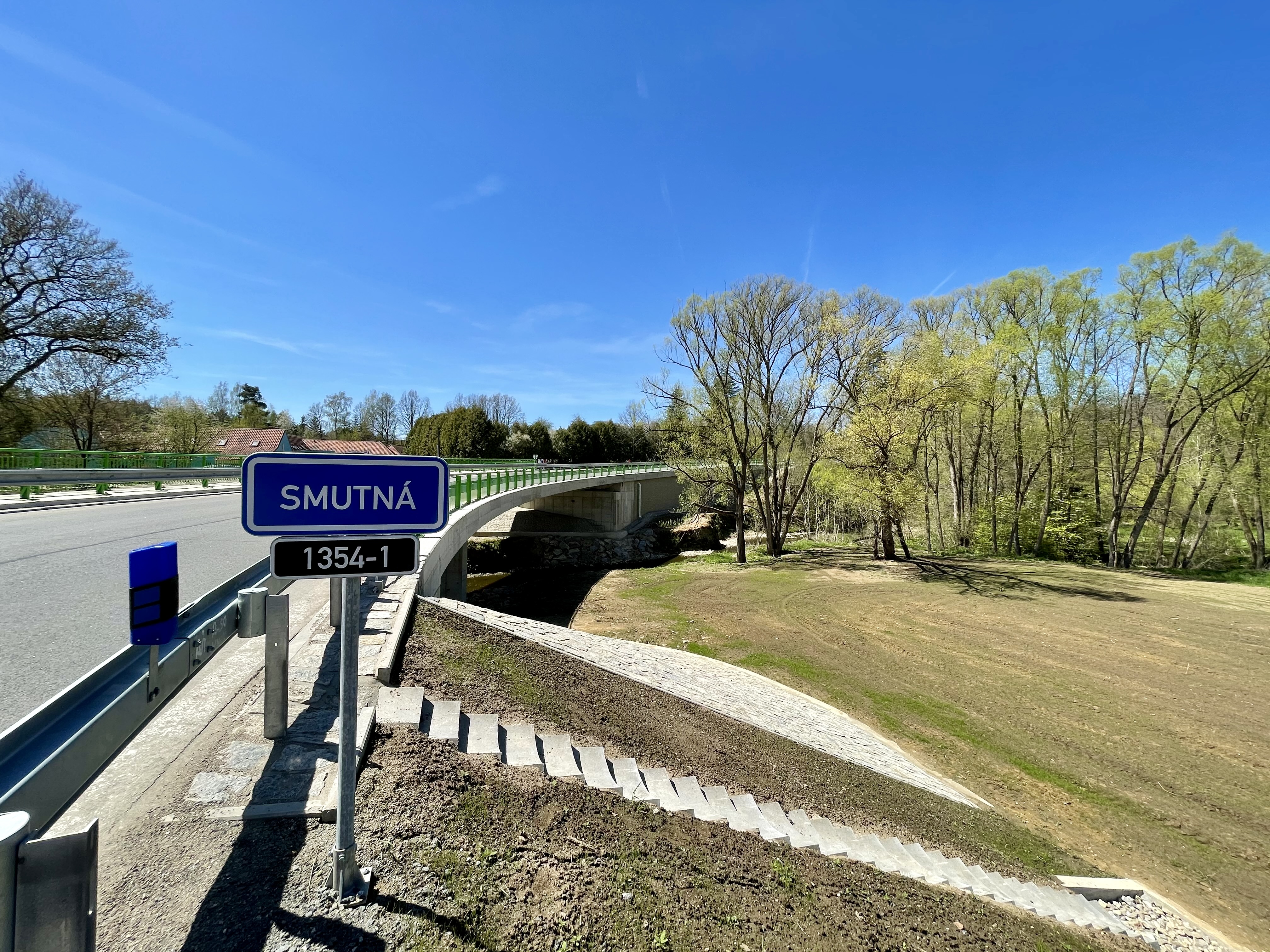 Silnice III/1354 – most přes říčku Smutná na úseku Bechyně–Radětice  - Stavby silnic a mostů