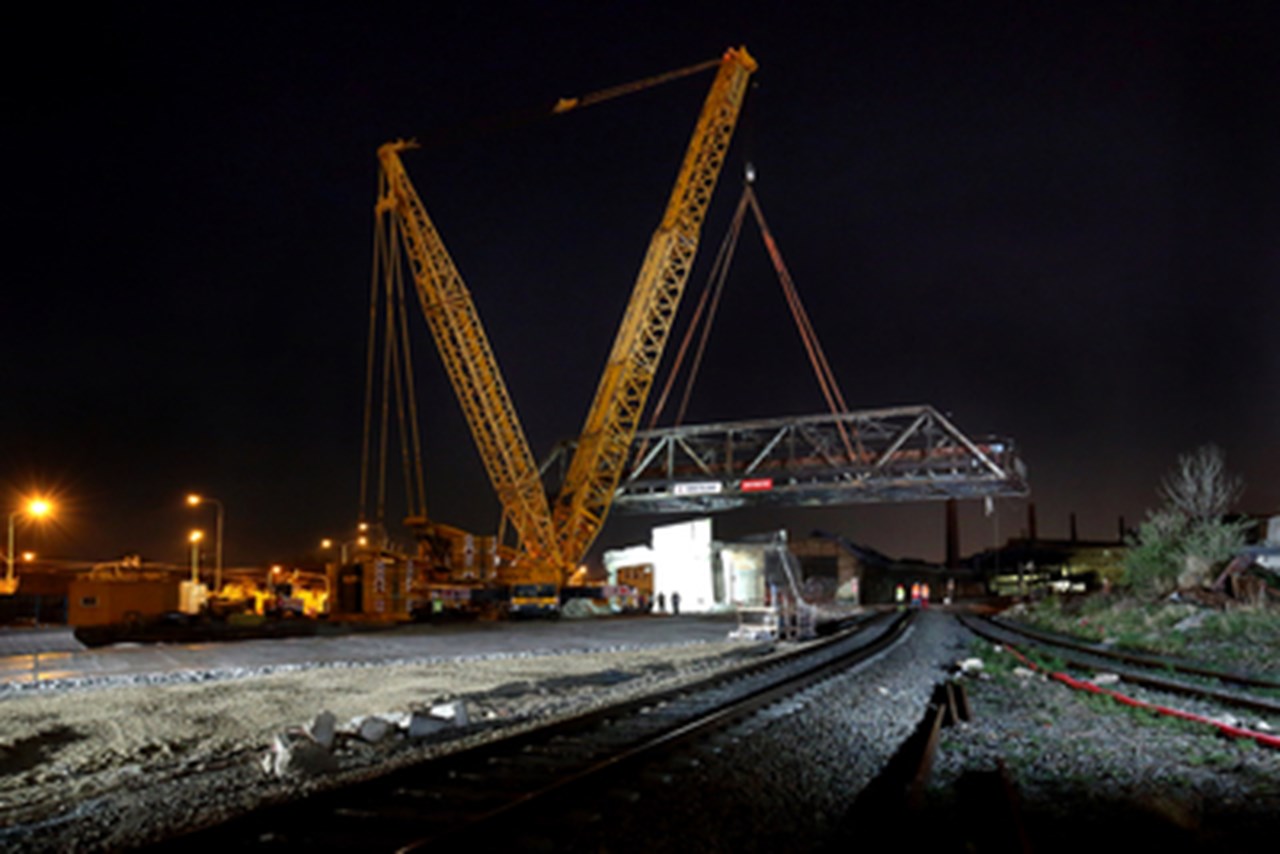 Historický Faltusův Most Snese Jeřáb 1 Historický Faltusův Most Snese Jeřáb 1