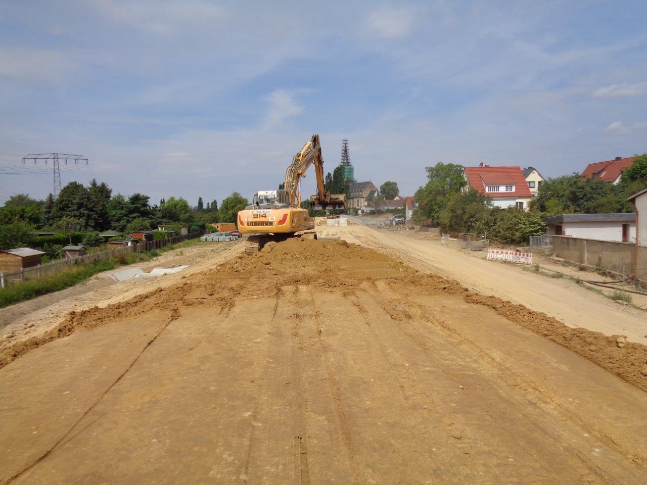 Radebeul / Fürstenhain - Hochwasserschutzlinie M 68  - Speciální obory činností