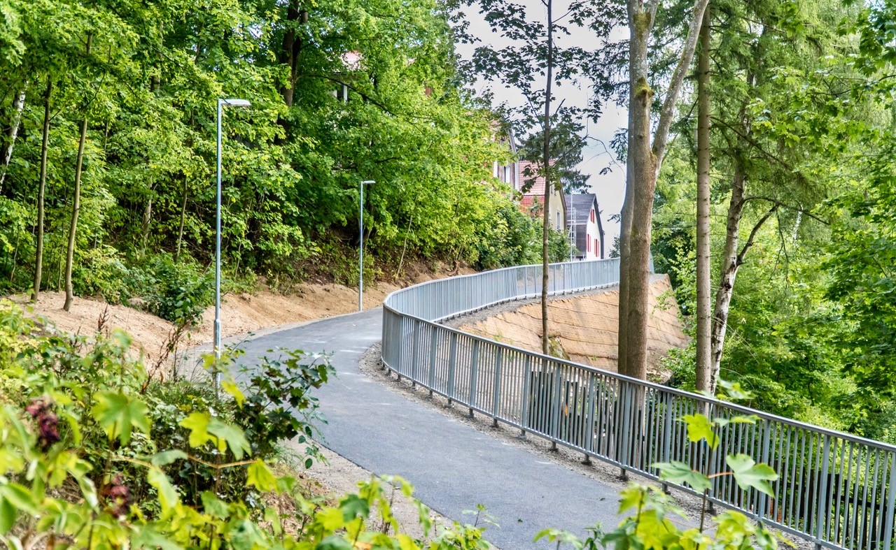 Jablonec nad Nisou – výstavba cyklostezky Odra–Nisa, úsek ul. 5. května – sjezd na silnici I/14 - Stavby silnic a mostů