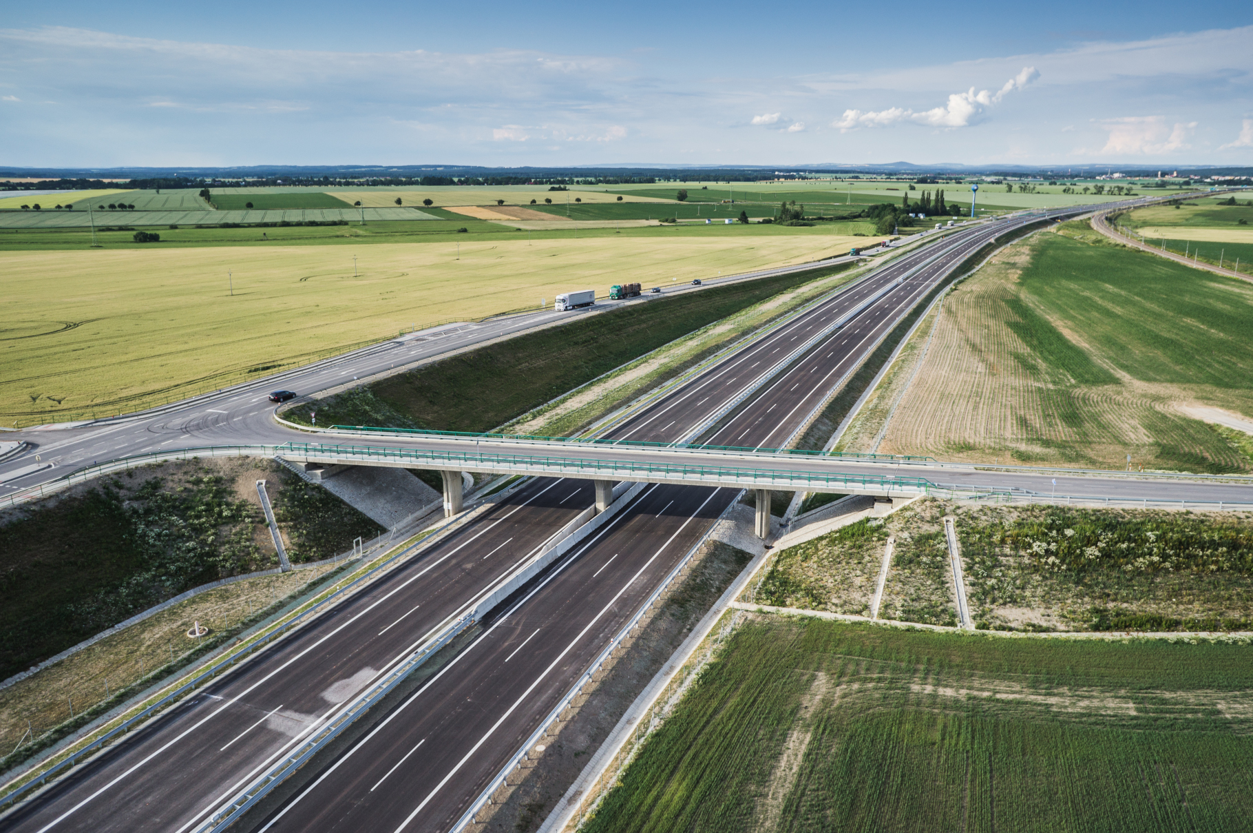 Dálnice D3 – výstavba úseku Bošilec–Ševětín - Stavby silnic a mostů